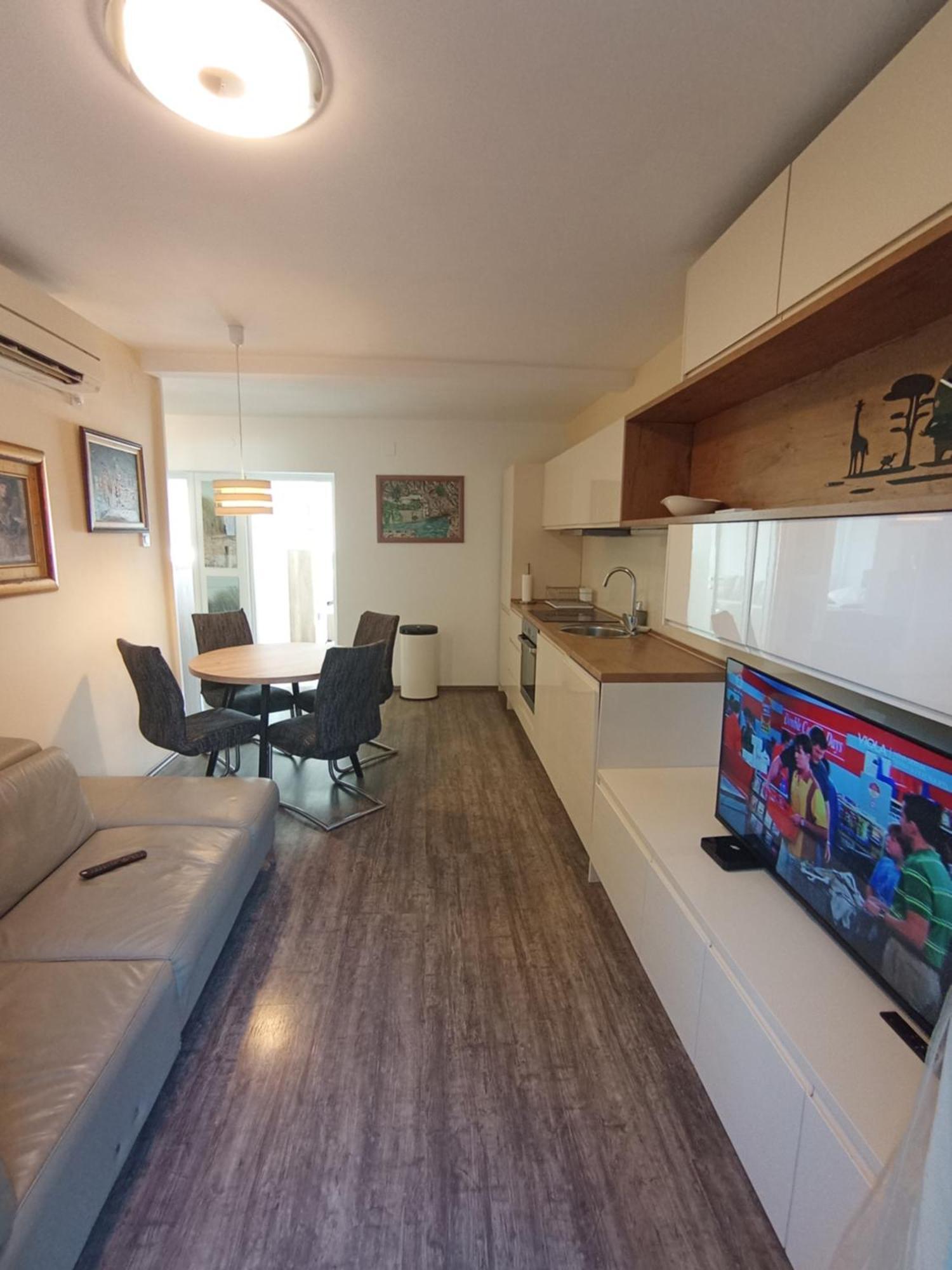 Marino - Sweet Comfort Apartment In City Center Split Exterior foto
